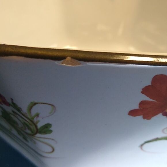 Floral Ceramic Bowl with Multicolor Design - Picture 3 of 10